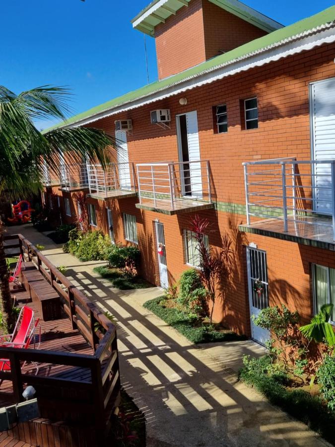 Residencial Dos Portugas Hotell Praia de Boraceia Eksteriør bilde