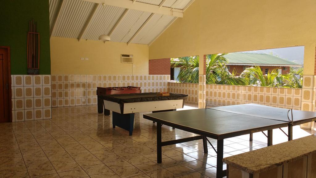 Residencial Dos Portugas Hotell Praia de Boraceia Eksteriør bilde